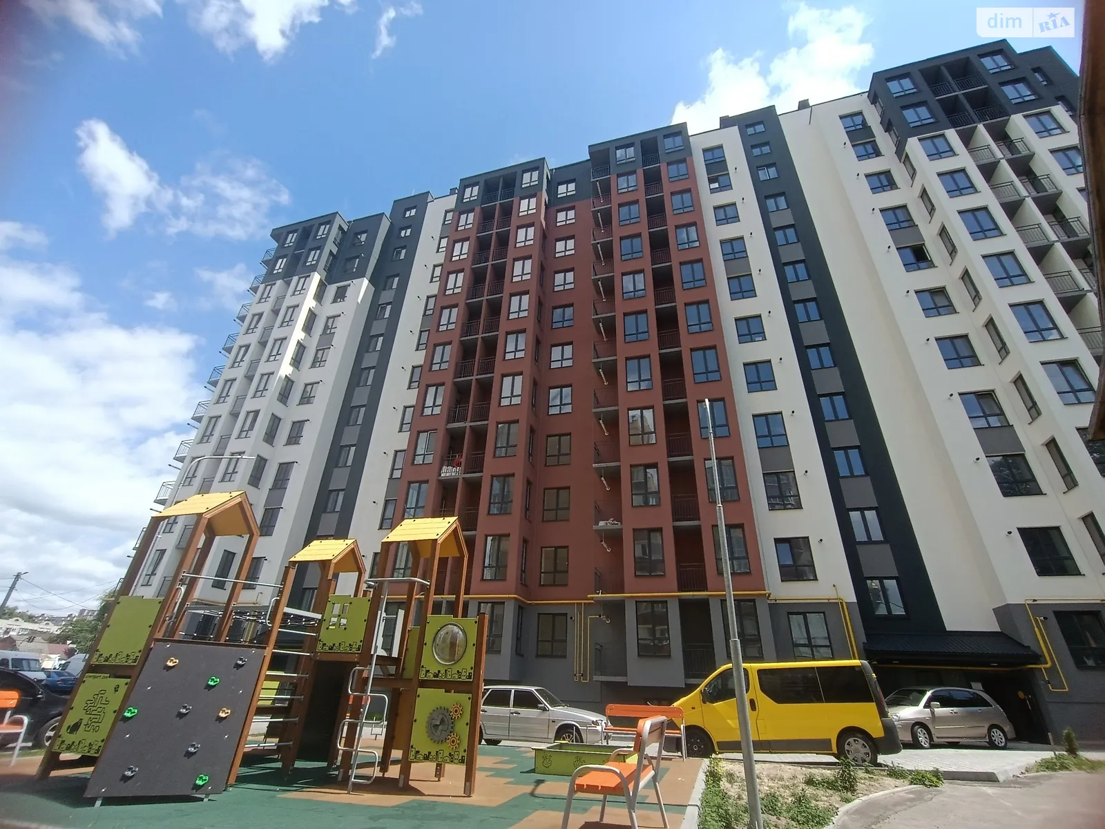 Продается 1-комнатная квартира 38 кв. м в Виннице, ул. Васильковая, 4В - фото 1