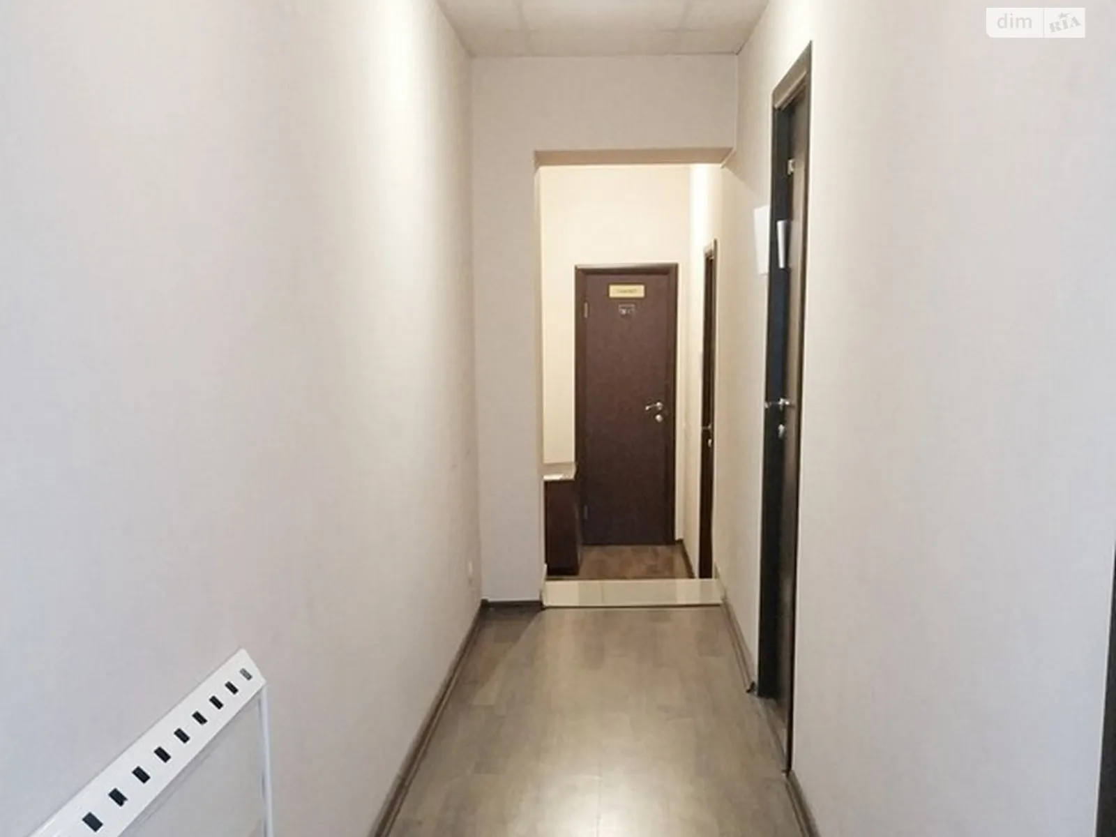 Сдается в аренду помещения свободного назначения 33 кв. м в 3-этажном здании, цена: 21030 грн - фото 1