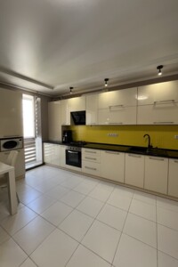 Продаж квартири, Вінницька, Зарванці, Одеська вулиця, буд. 3 корпус 1
