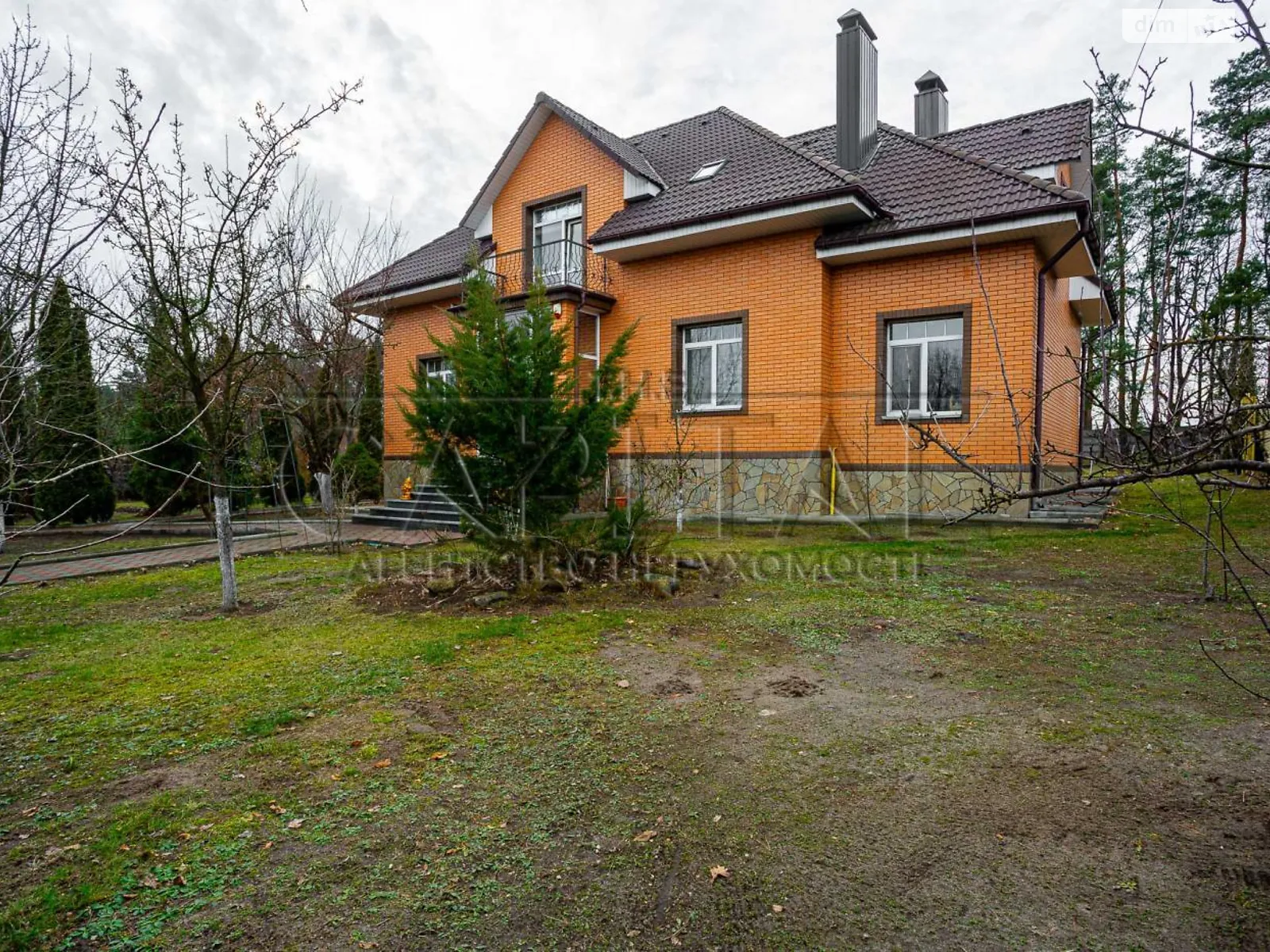 Продається будинок 2 поверховий 220 кв. м з мансардою, цена: 395000 $ - фото 1