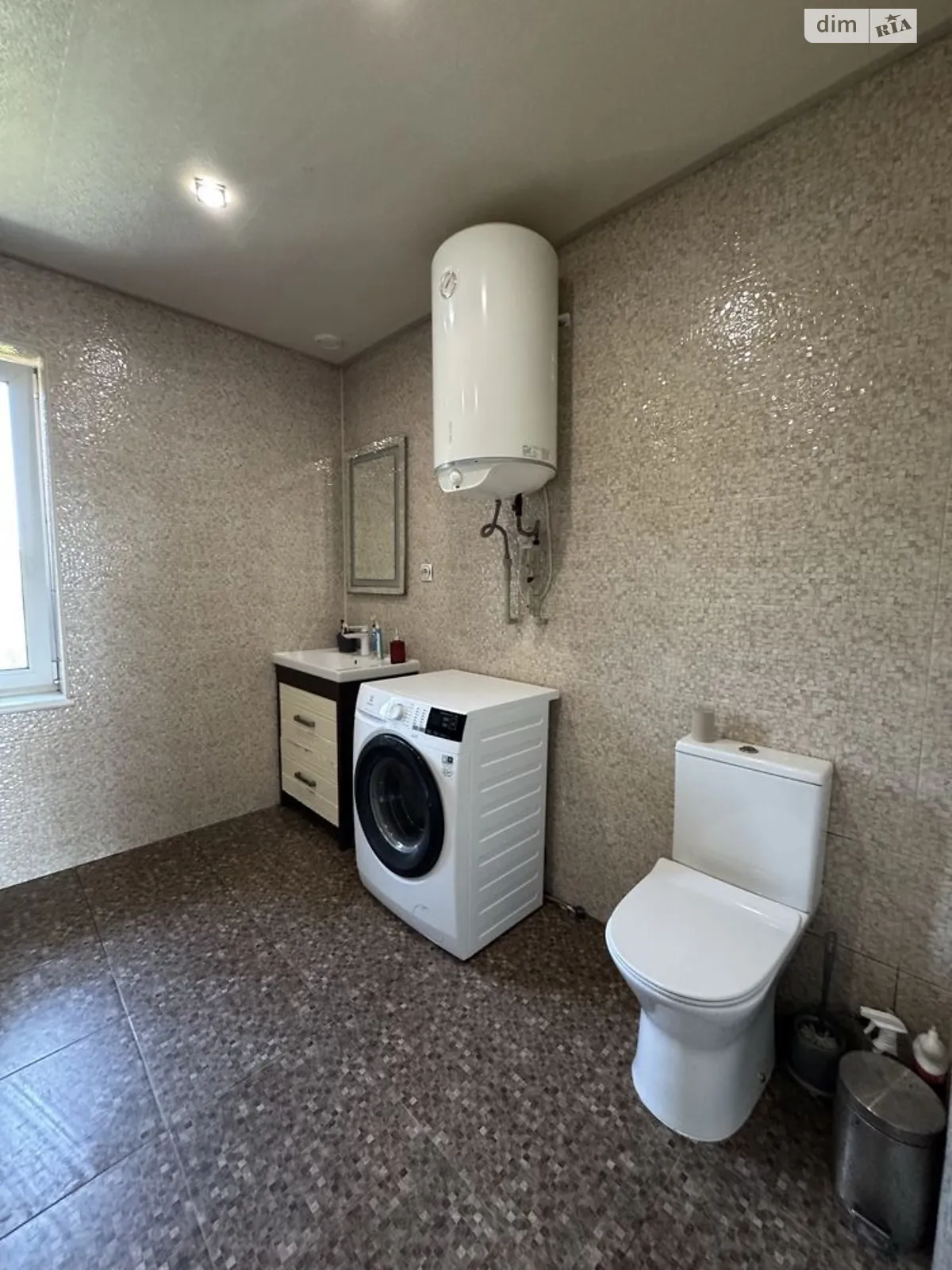 Продається одноповерховий будинок 109.9 кв. м з мансардою, цена: 82000 $ - фото 1