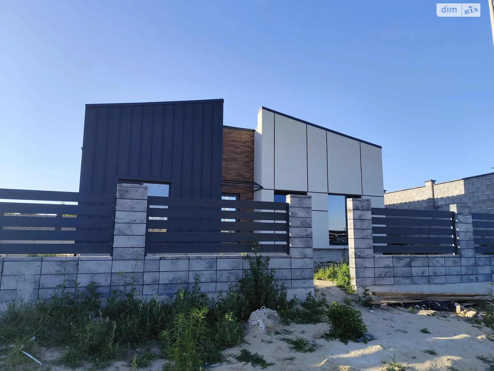 Продається одноповерховий будинок 100 кв. м з подвалом, цена: 85000 $ - фото 1