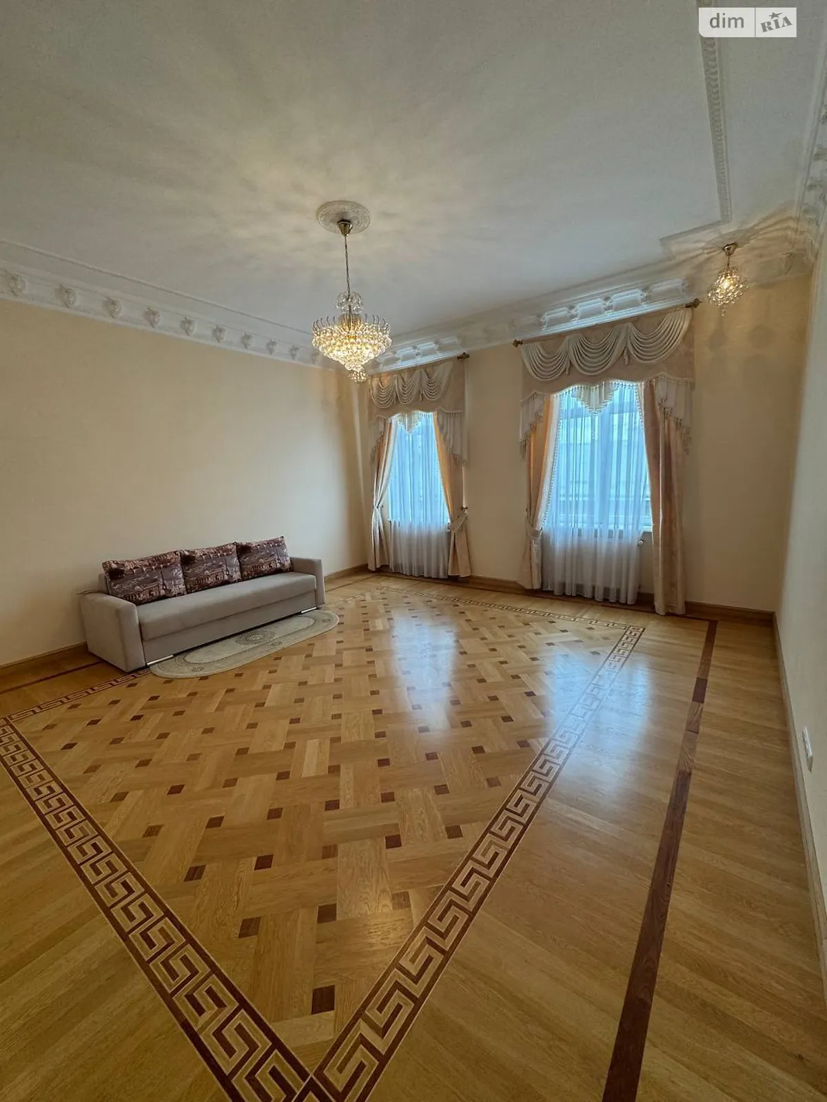 Сдается в аренду 3-комнатная квартира 122 кв. м в Львове, вул. Тарнавского Генерала - фото 1