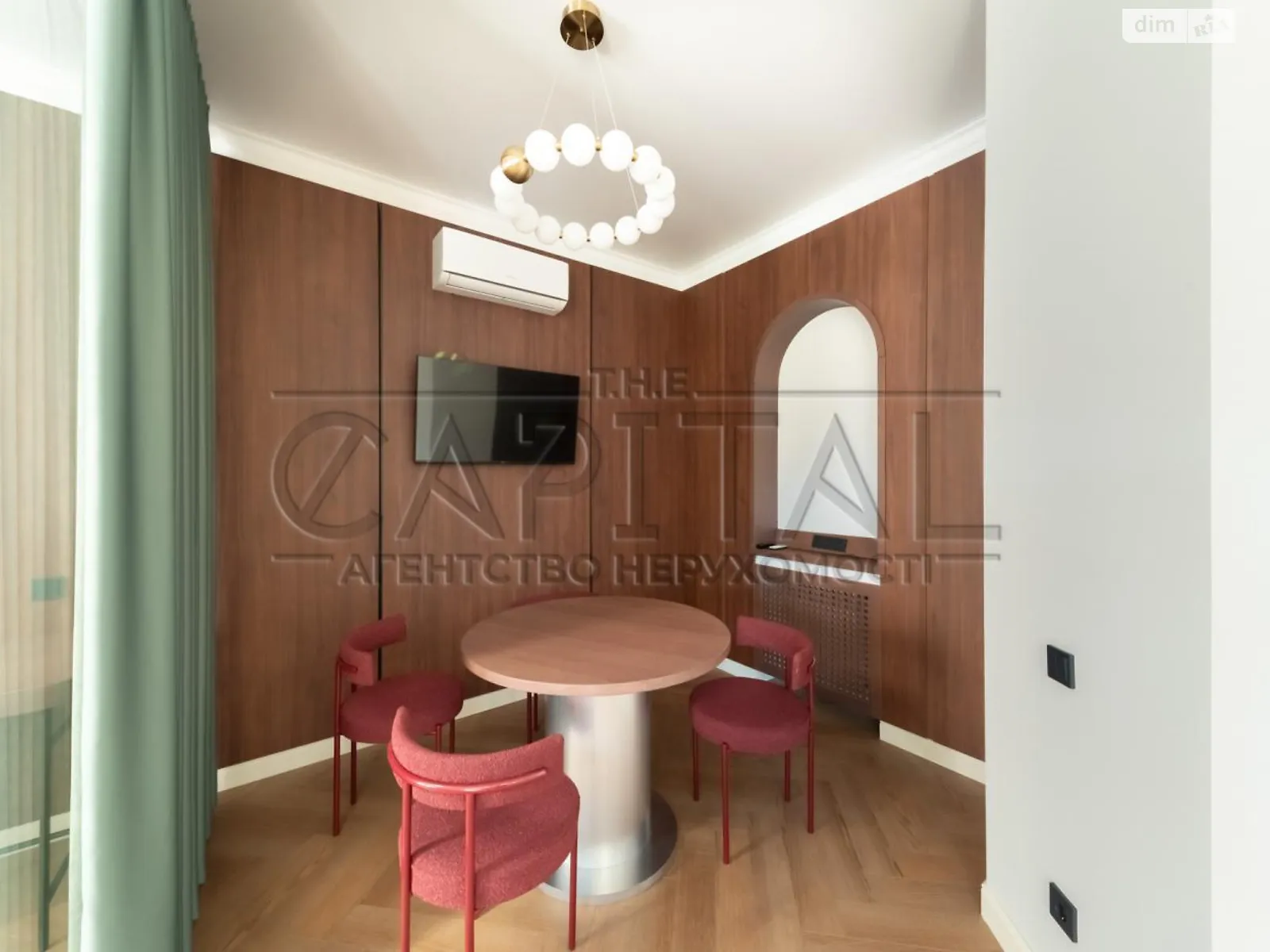 Сдается в аренду офис 90 кв. м в бизнес-центре, цена: 3800 $ - фото 1