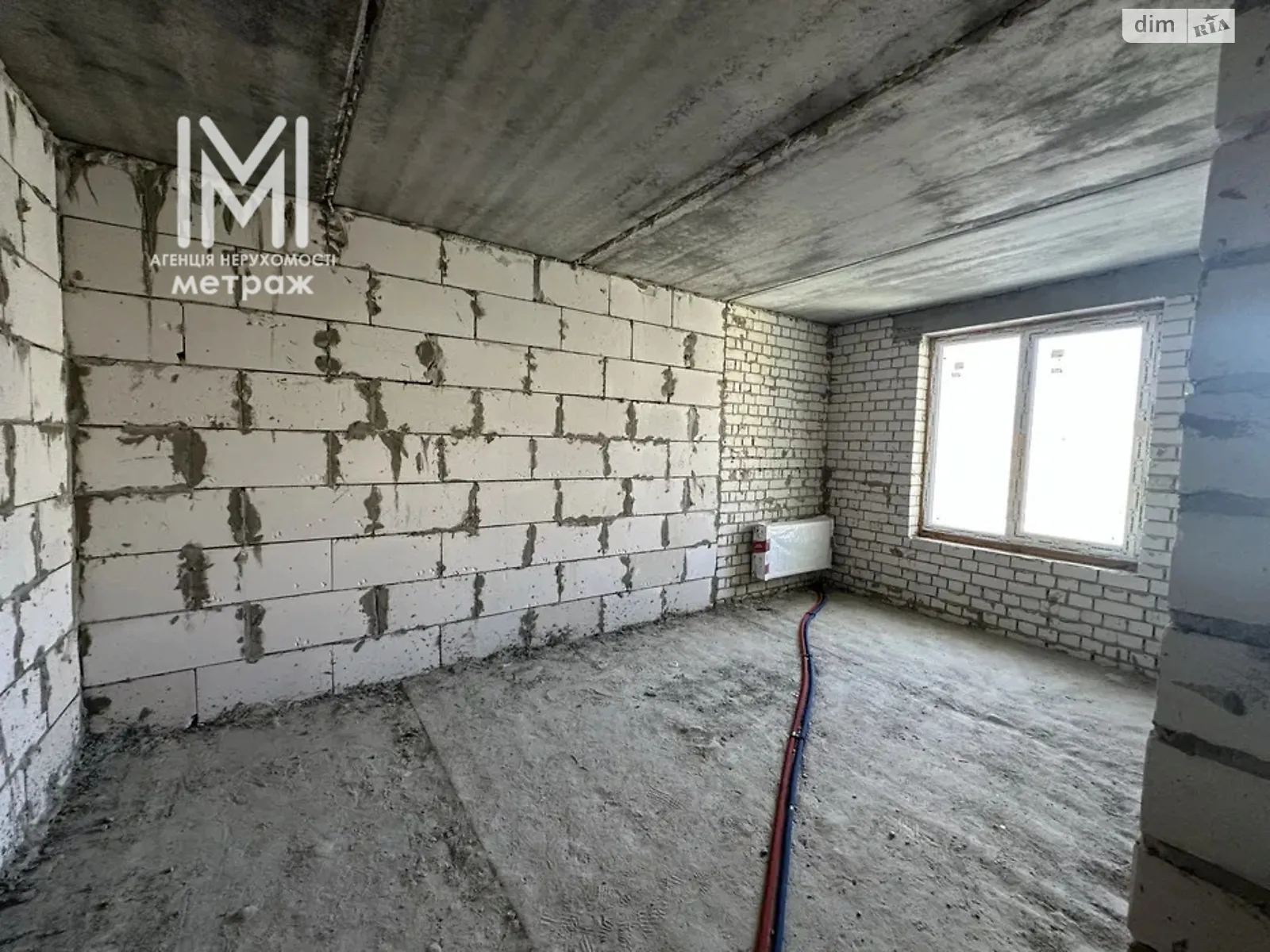 Продается 1-комнатная квартира 39 кв. м в Харькове, ул. Рогатинская Левада, 22 - фото 1