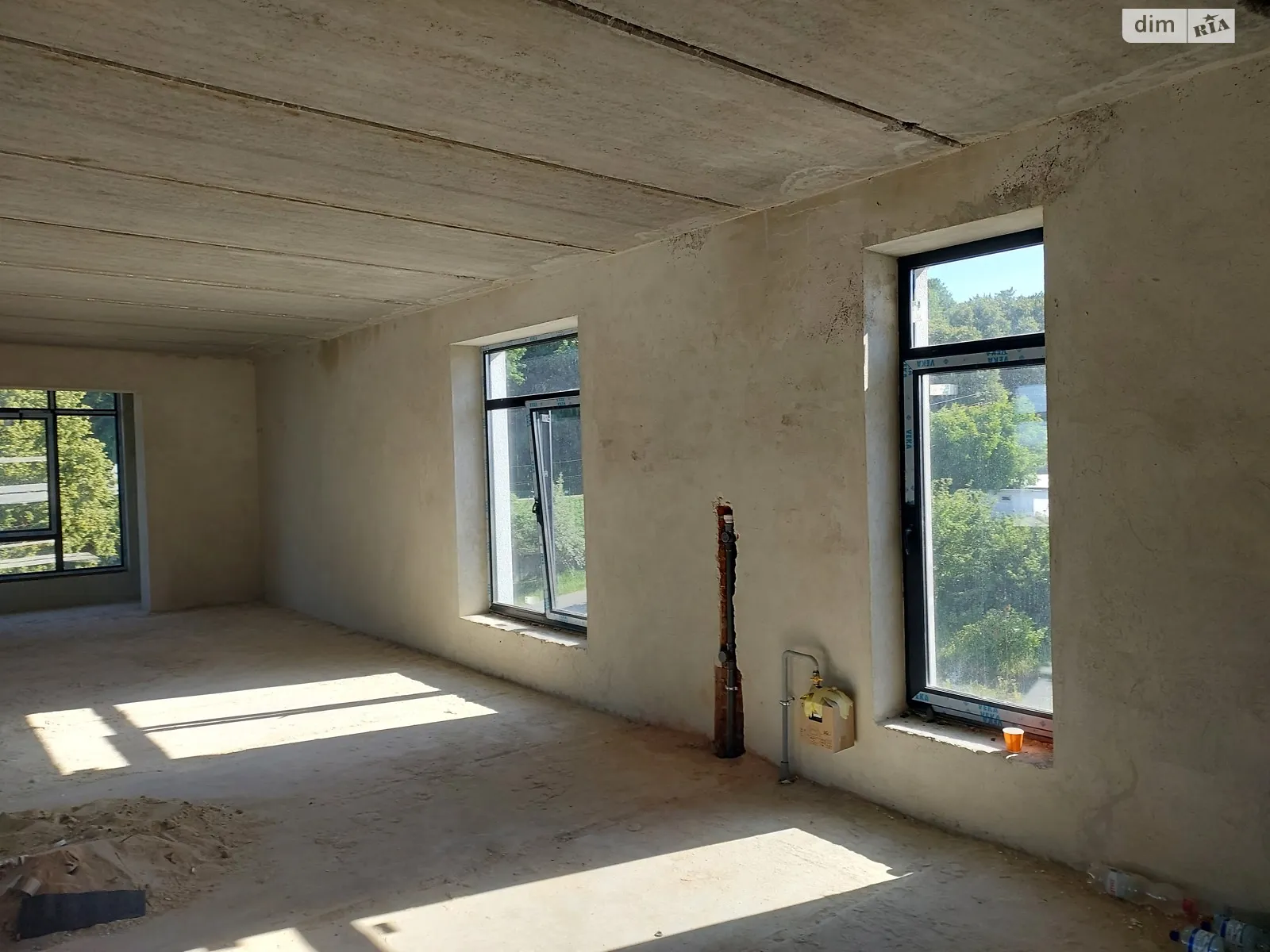 Продається 3-кімнатна квартира 110 кв. м у Петрикові, вул. Стефаника - фото 1