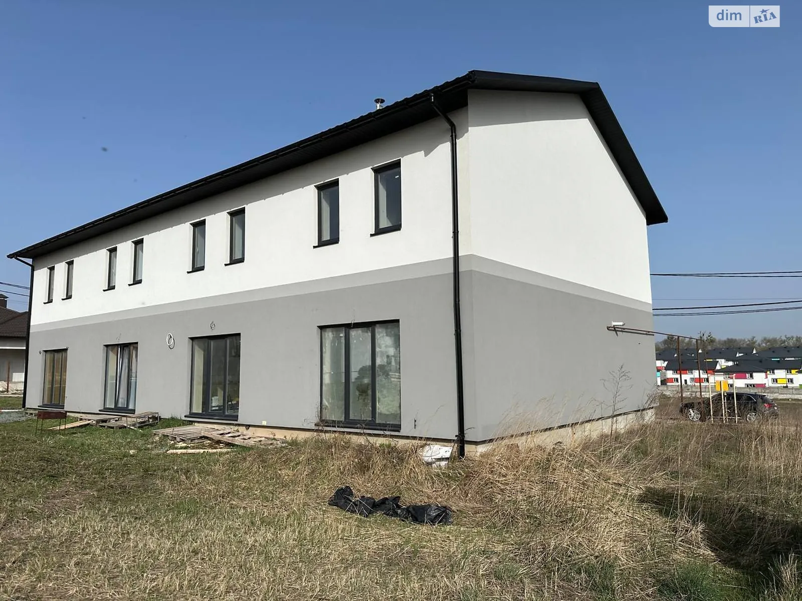 Масив персиковий Ювилейный Ровно, цена: 74900 $ - фото 1