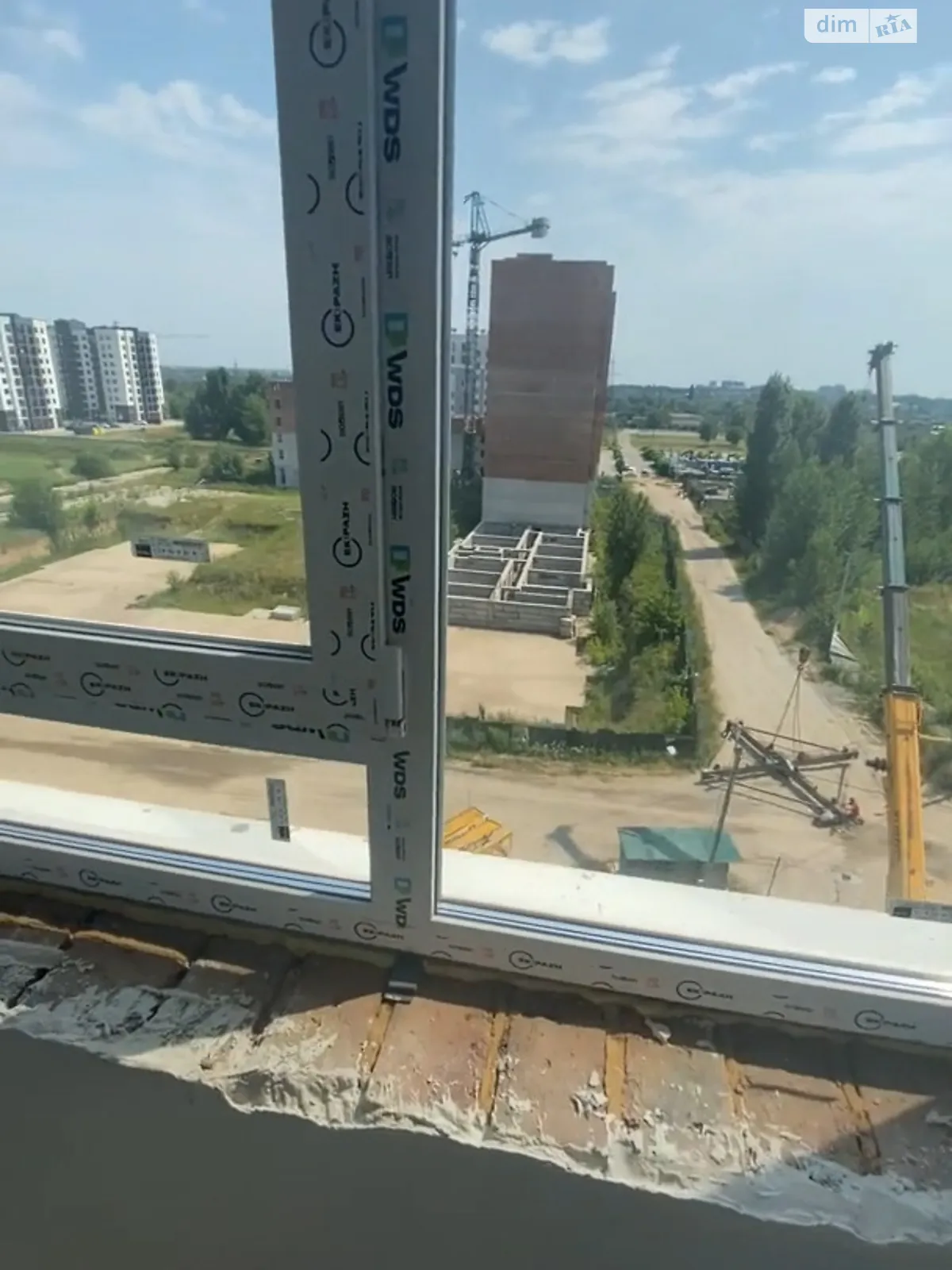 Продается 1-комнатная квартира 39 кв. м в Буче, ул. Ивана Кожедуба, 4В - фото 1