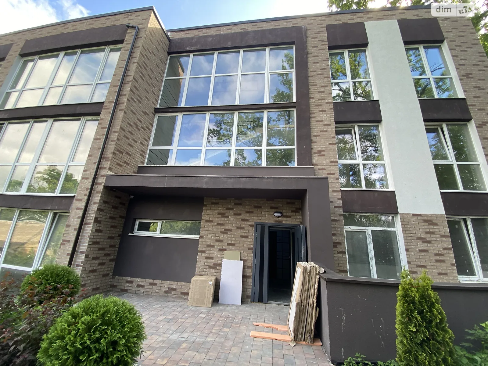 Продається 1-кімнатна квартира 54.7 кв. м у Ірпені, вул. Миколи Сингаївського(Ново-Оскольська), 59Г - фото 1