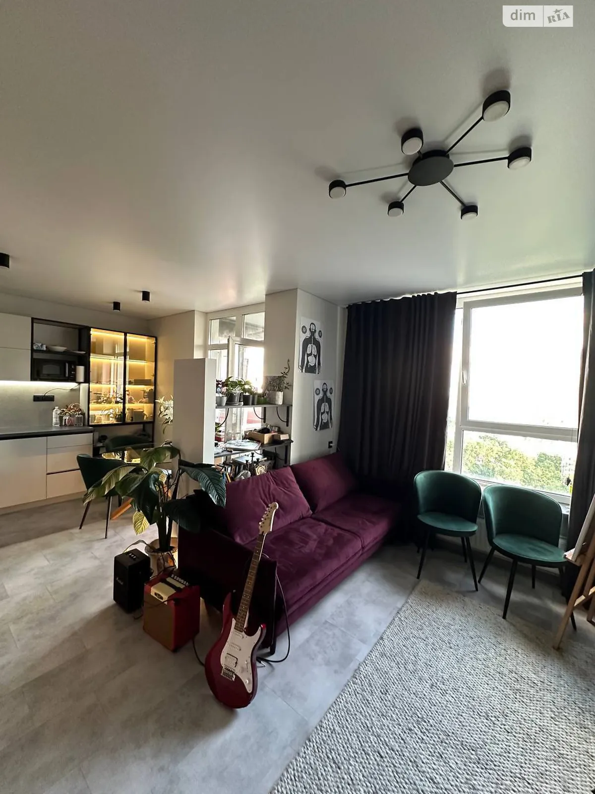 Продается 1-комнатная квартира 41.2 кв. м в Киеве, ул. Василия Стуса, 7Б - фото 1