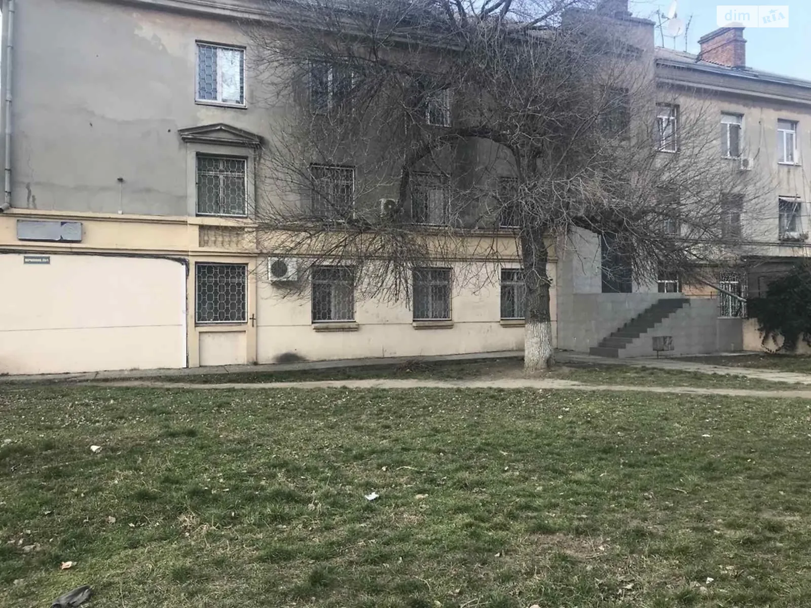 Сдается в аренду офис 704 кв. м в бизнес-центре, цена: 2500 грн - фото 1