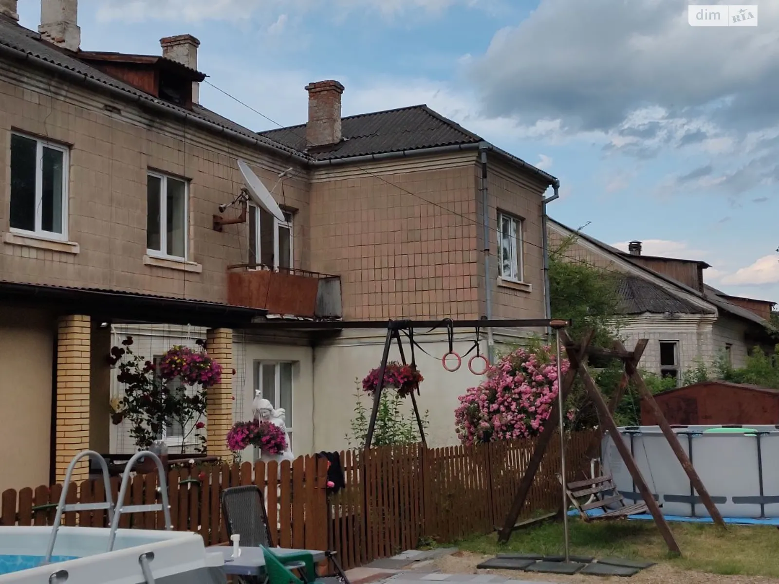 Продається 4-кімнатна квартира 73 кв. м у Долині, вул. Б. Хмельницького, 45А - фото 1