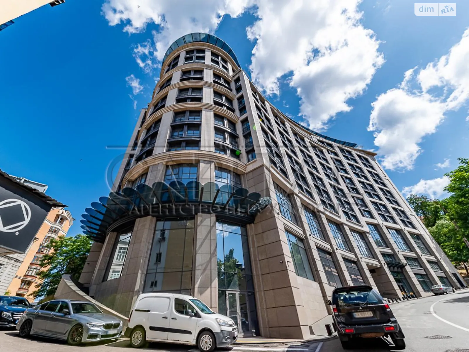 Здається в оренду приміщення вільного призначення 312.6 кв. м в 14-поверховій будівлі, цена: 12500 $ - фото 1