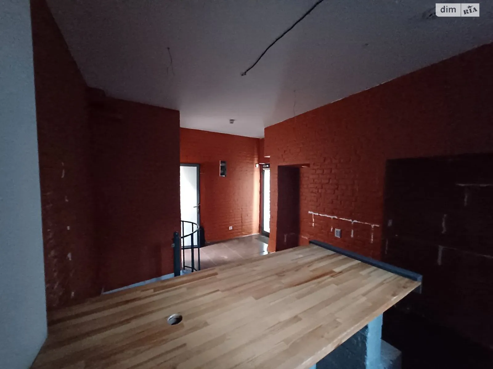 Продается помещения свободного назначения 25 кв. м в 6-этажном здании, цена: 55000 $ - фото 1