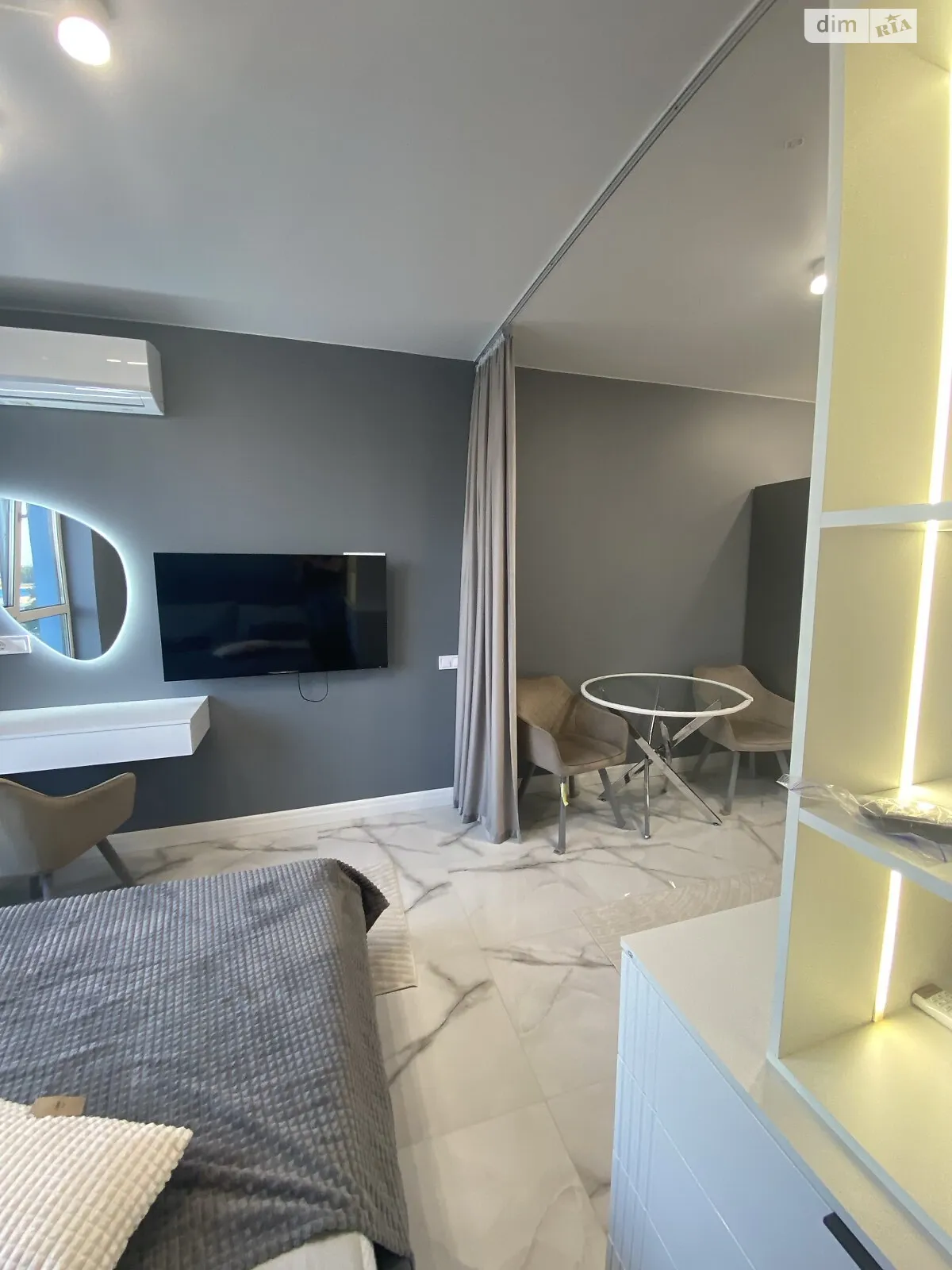 Продается 1-комнатная квартира 34 кв. м в Киеве, наб. Днепровская, 17/1 - фото 1