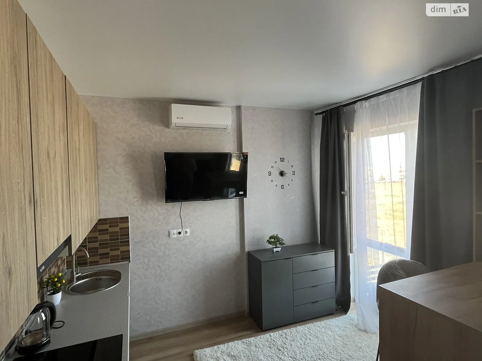 Продается 1-комнатная квартира 29.8 кв. м в Одессе, ул. Спрейса, 15 - фото 1