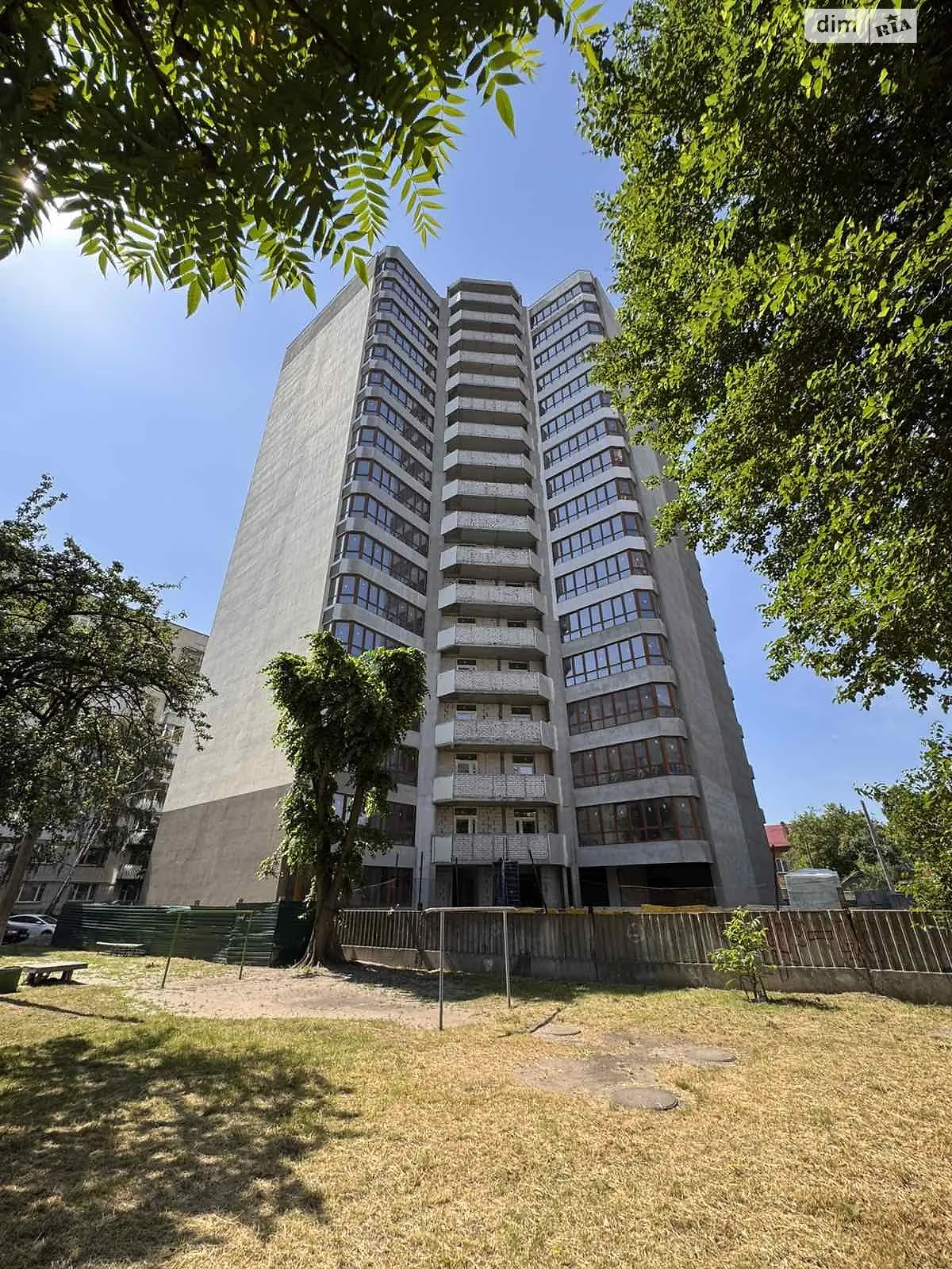 Продається 1-кімнатна квартира 55.25 кв. м у Черкасах, вул. Смілянська, 48 - фото 1