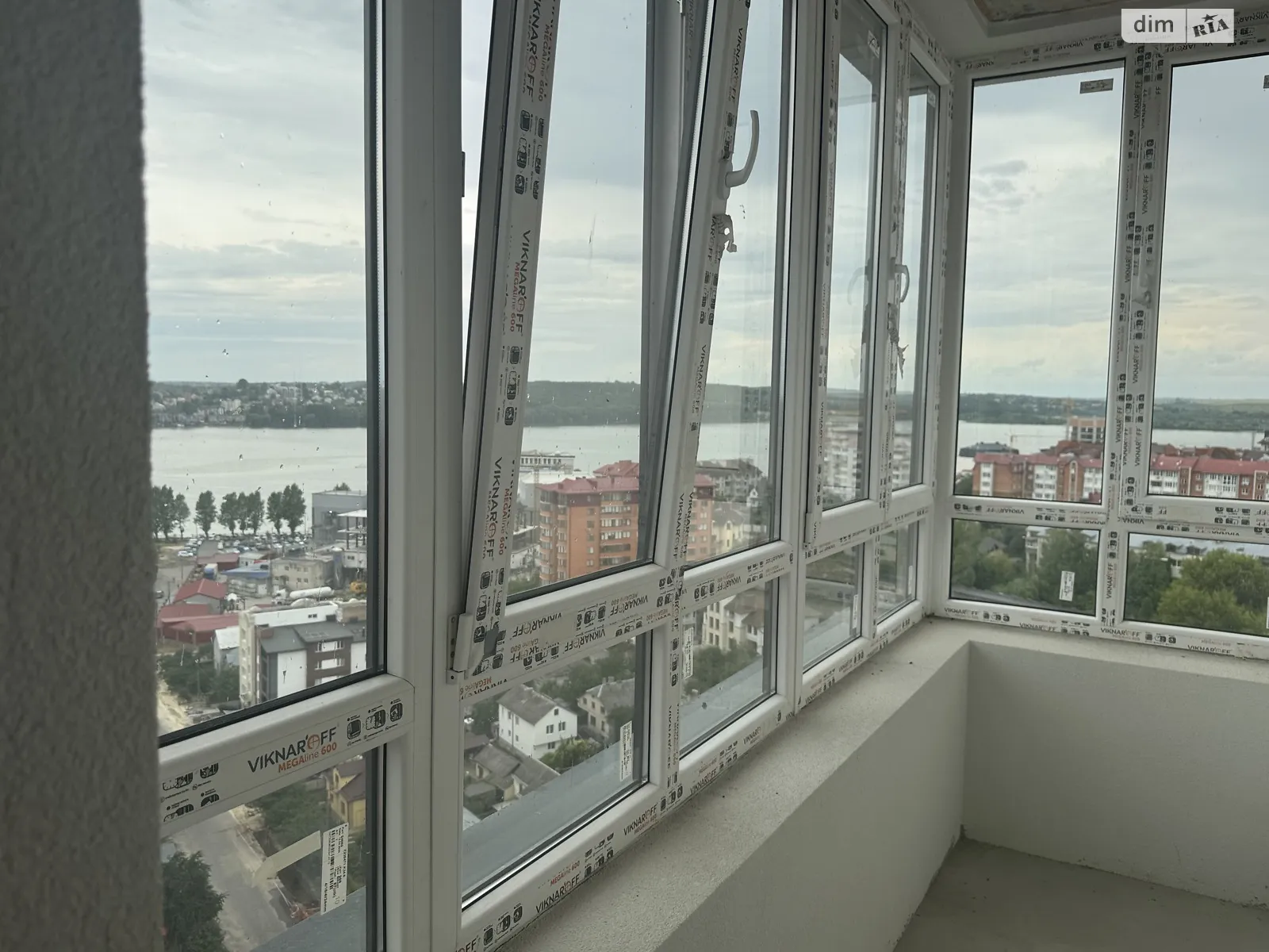 3-комнатная квартира 83 кв. м в Тернополе, ул. Полковника Данила Нечая - фото 1