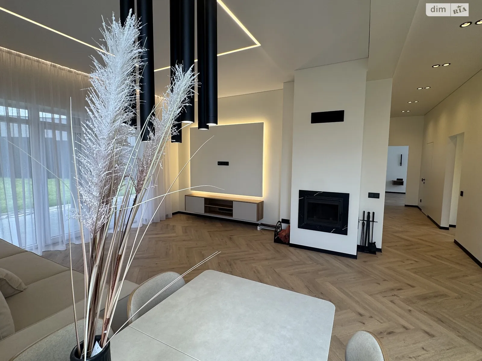 Продается одноэтажный дом 135 кв. м с подвалом, цена: 215000 $ - фото 1