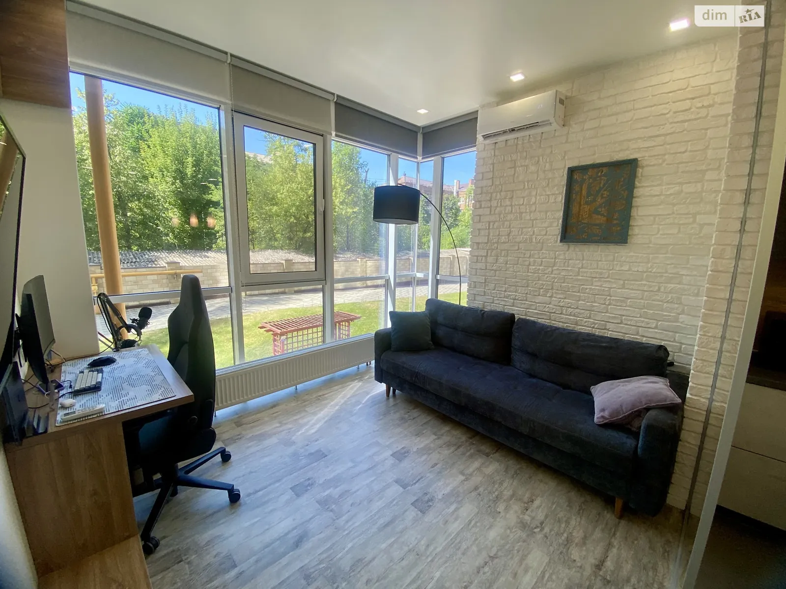 Продается 2-комнатная квартира 64 кв. м в Днепре, ул. Симферопольская, 2П - фото 1