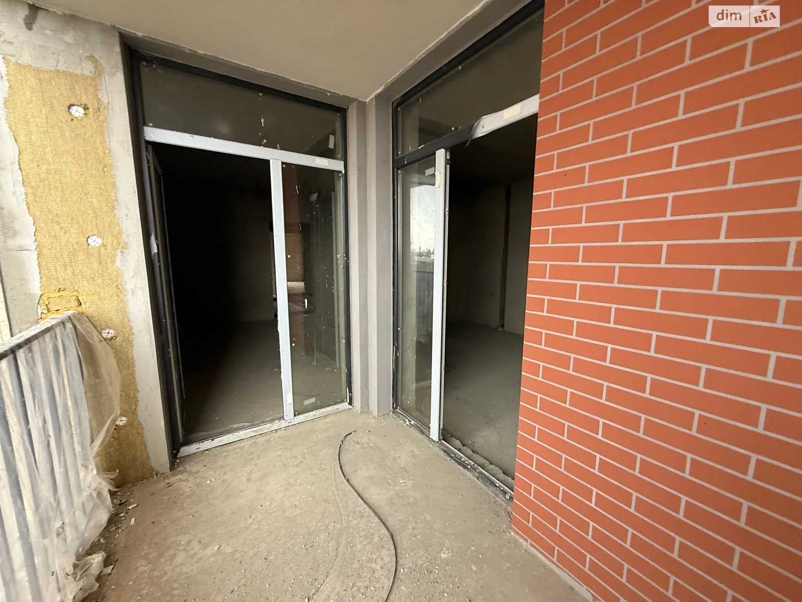 Продается 3-комнатная квартира 80 кв. м в Ужгороде, ул. Карпатской Украины(Гагарина), 28В - фото 1