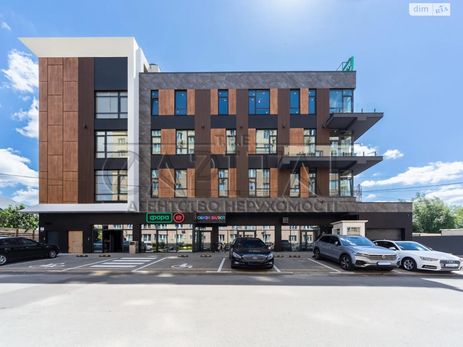 Продается объект сферы услуг 1000 кв. м в 4-этажном здании, цена: 1100000 $ - фото 1