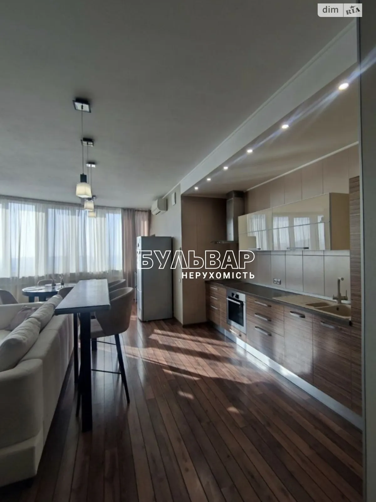 Продается 3-комнатная квартира 116 кв. м в Харькове, ул. Олимпийская, 10Б - фото 1