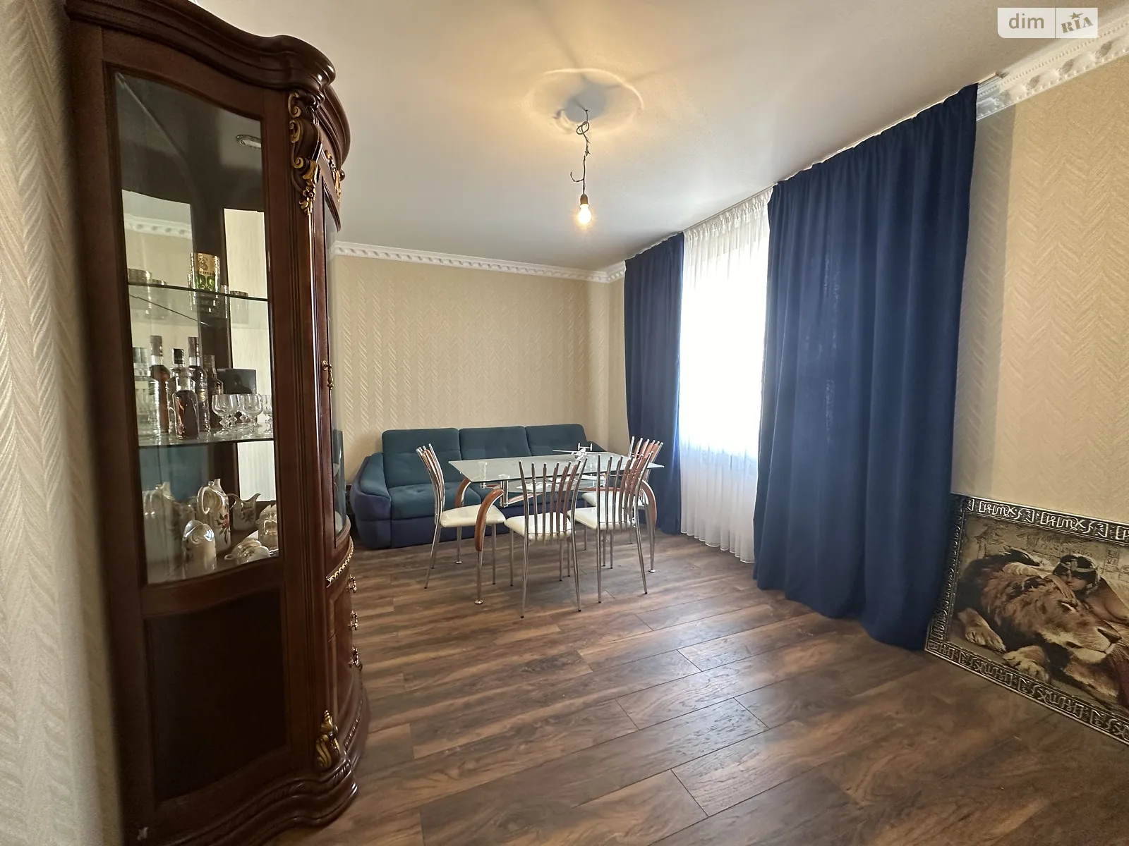 Продается 2-комнатная квартира 72 кв. м в Ирпене, ул. Университетская(Карла Маркса), 2/1 - фото 1