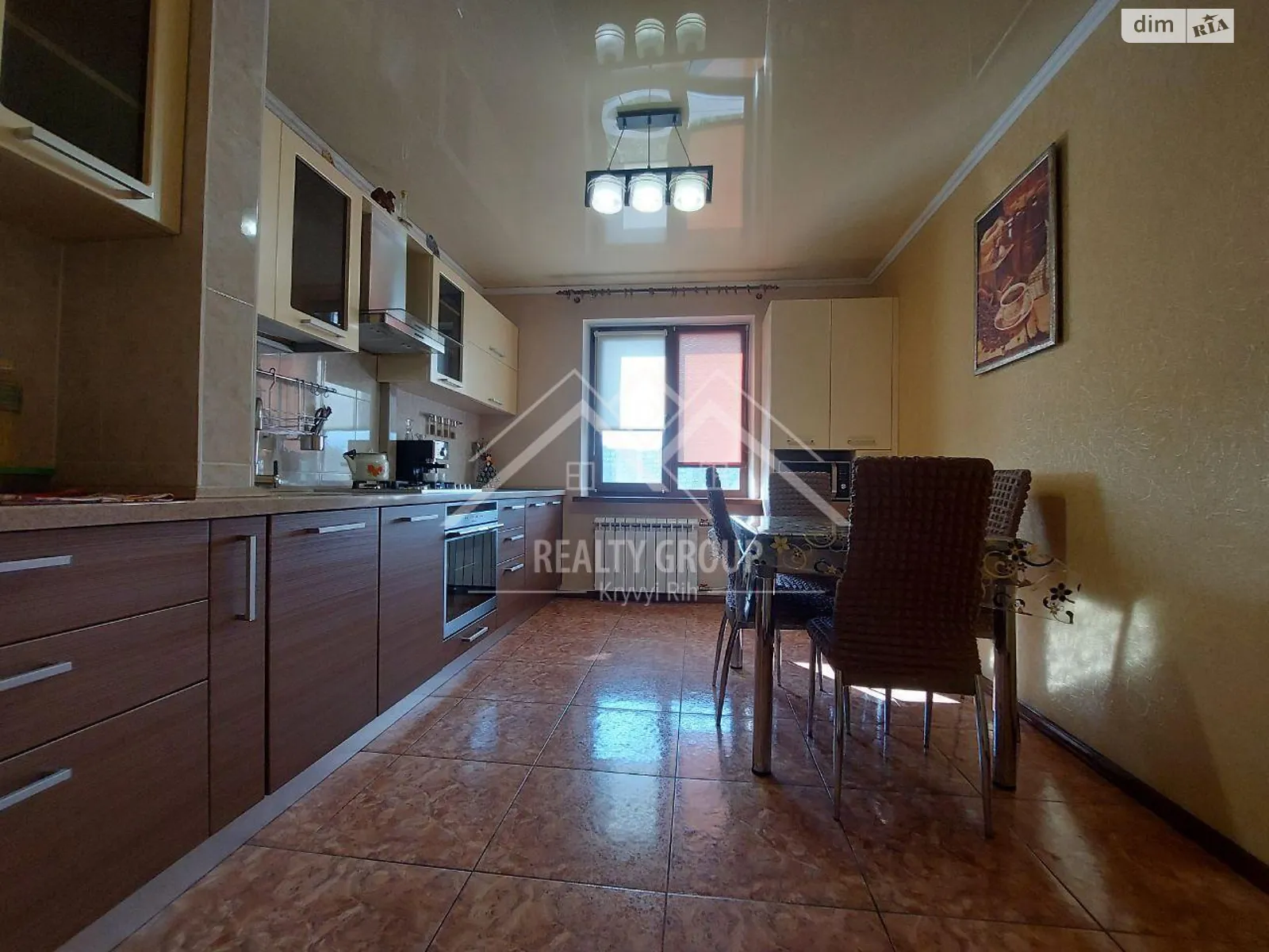 Продается 4-комнатная квартира 78.2 кв. м в Кривом Роге, ул. Украинская - фото 1