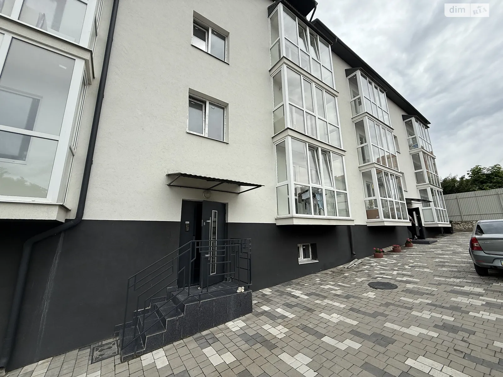1-комнатная квартира 51 кв. м в Тернополе, ул. Цыганская - фото 1
