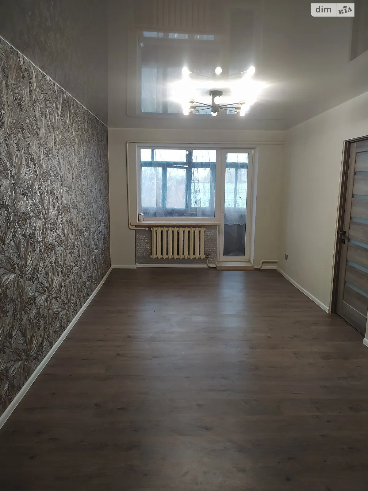 Продается 3-комнатная квартира 56.3 кв. м в Михайло-Ларином, цена: 25000 $ - фото 1