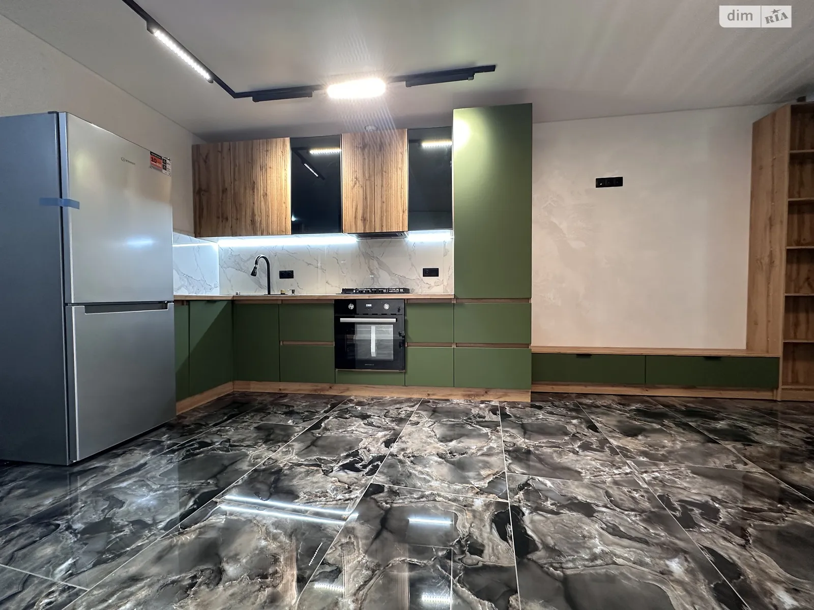 2-комнатная квартира 76 кв. м в Тернополе, цена: 82000 $ - фото 1