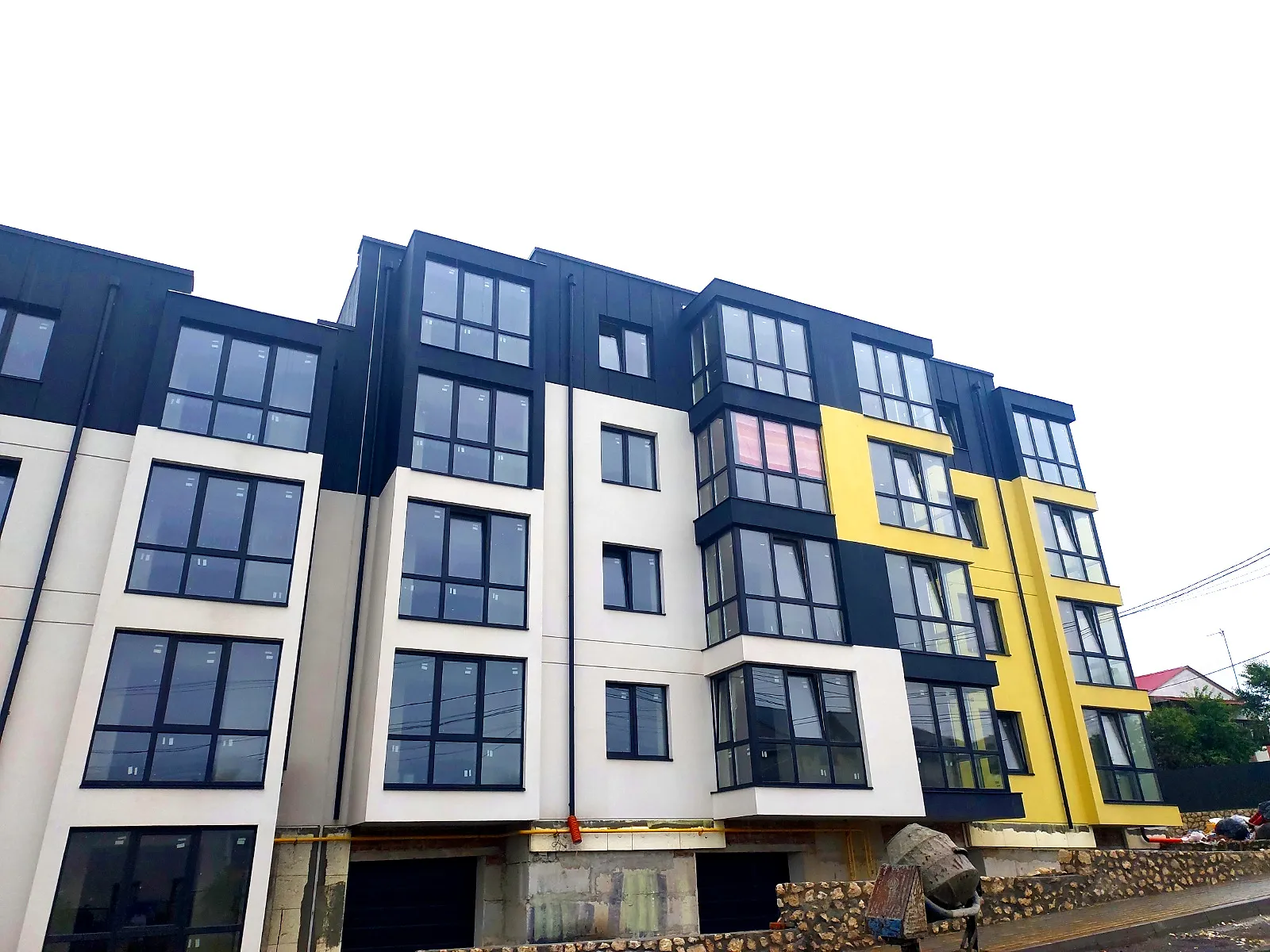 2-комнатная квартира 67.6 кв. м в Тернополе, ул. Глубокая Долина - фото 1