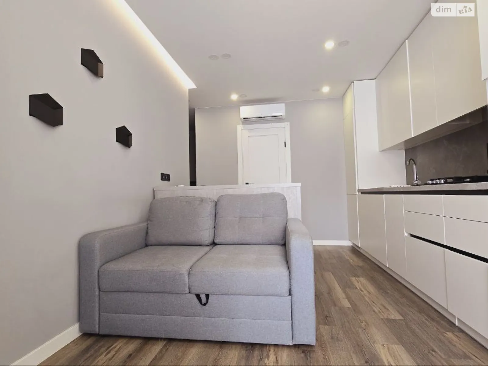 Сдается в аренду 1-комнатная квартира 45 кв. м в Днепре, ул. Светлова, 42А - фото 1