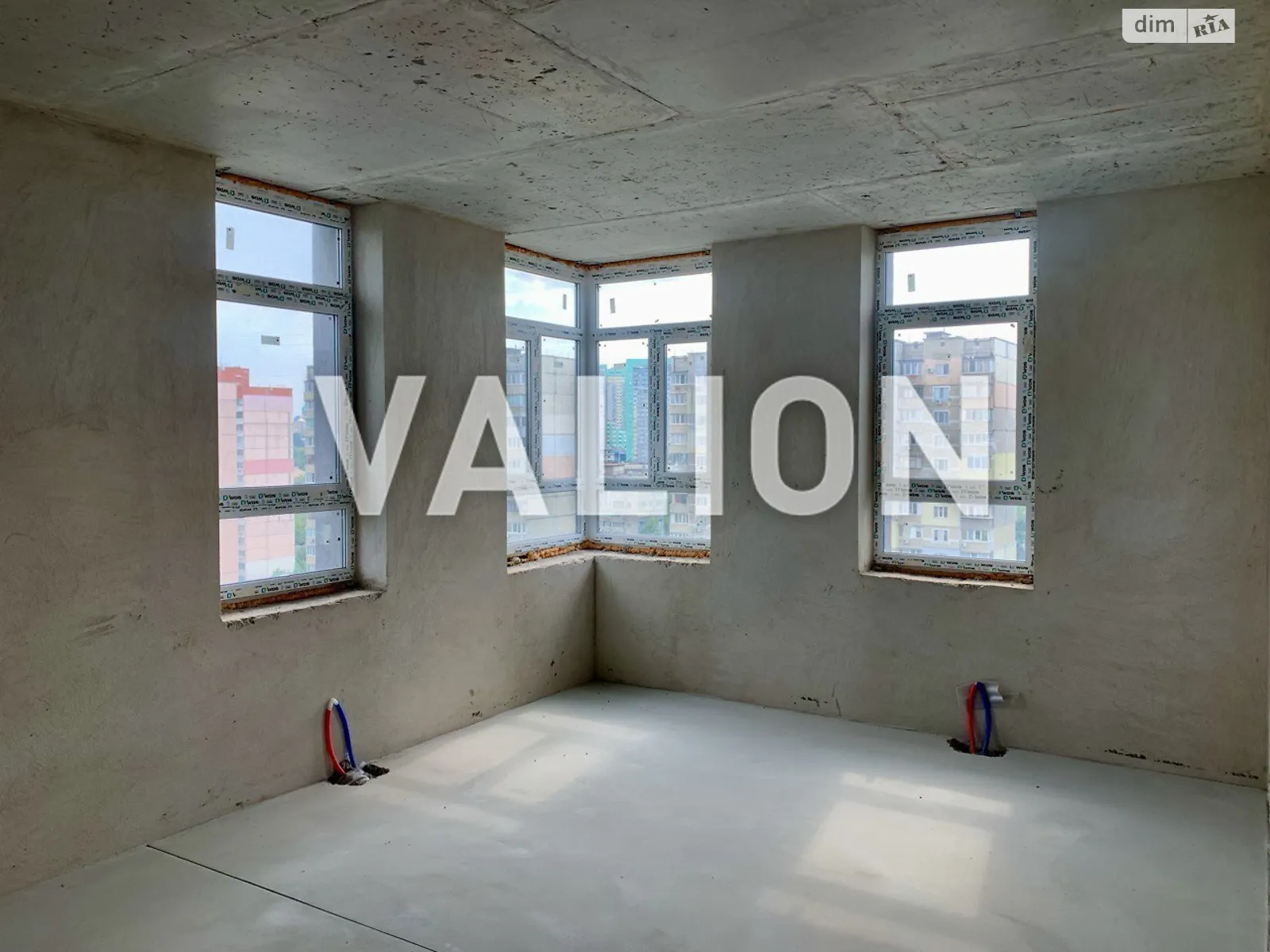 Продается 2-комнатная квартира 66.8 кв. м в Киеве, ул. Автозаводская, 72Б - фото 1