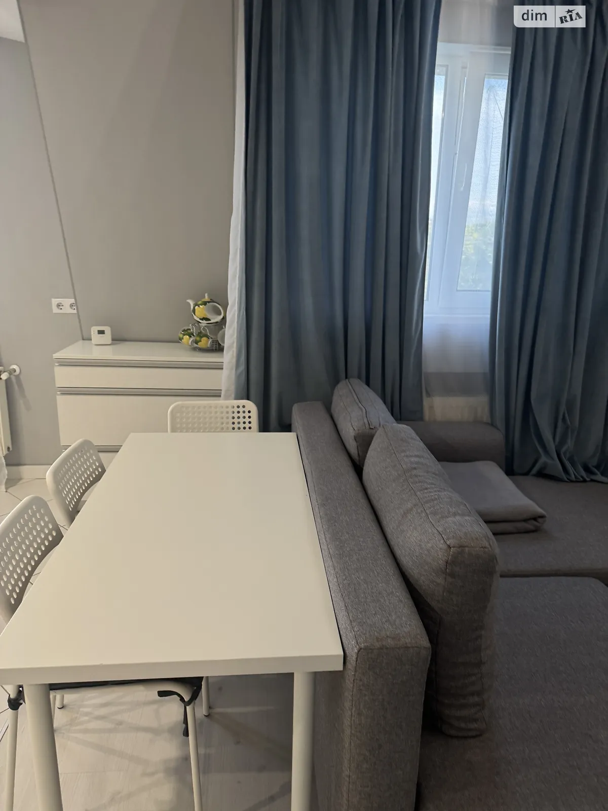 Продається 2-кімнатна квартира 68 кв. м у Ворзелі, вул. Квіткова, 1/4 - фото 1