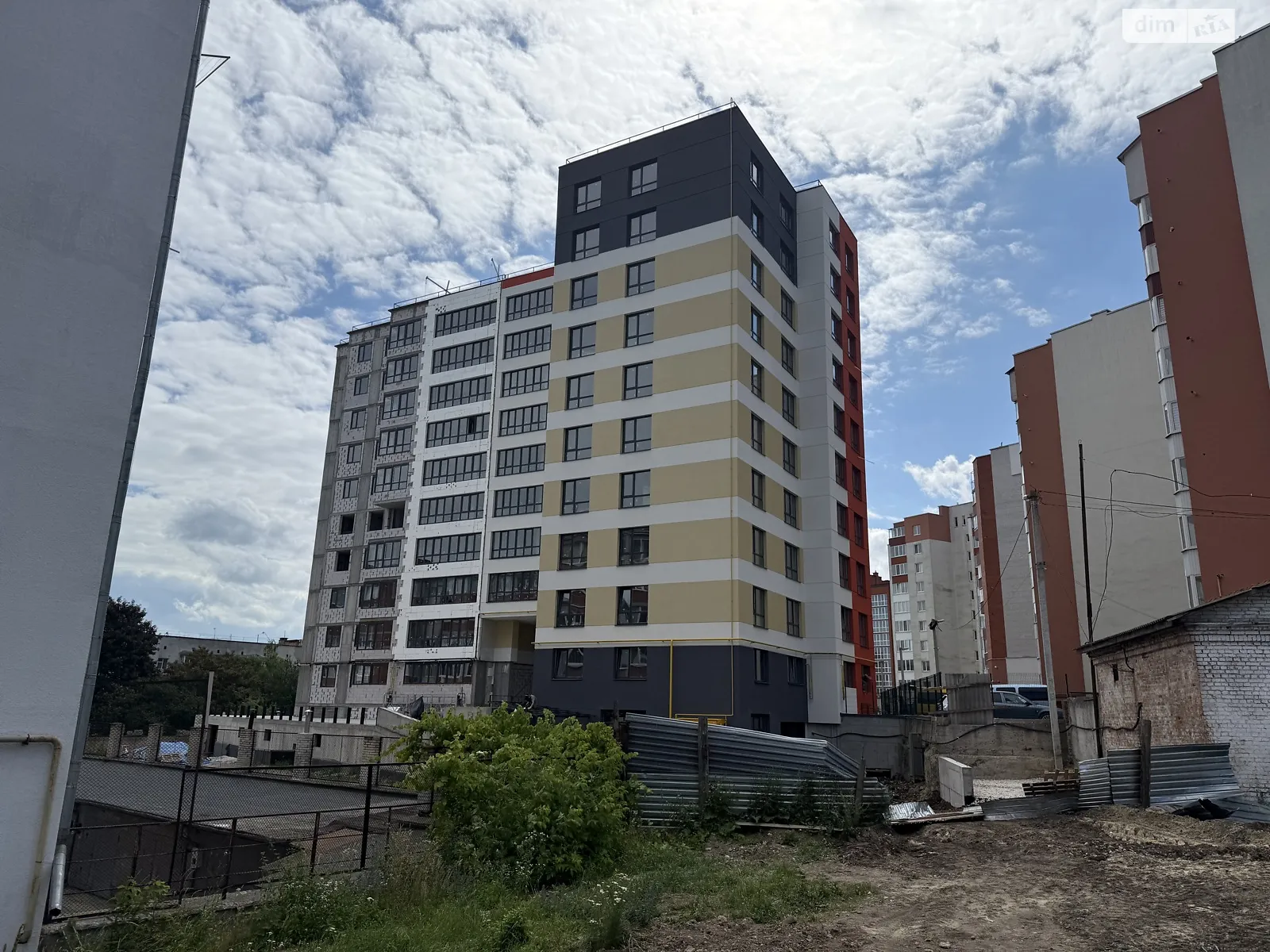 3-комнатная квартира 85.25 кв. м в Тернополе, вул. Троллейбусная - фото 1