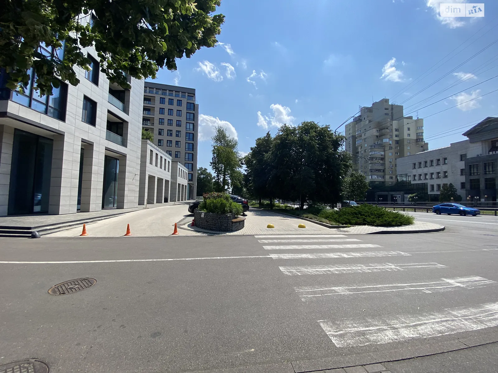 Сдается в аренду помещения свободного назначения 530 кв. м в 10-этажном здании, цена: 10600 $ - фото 1