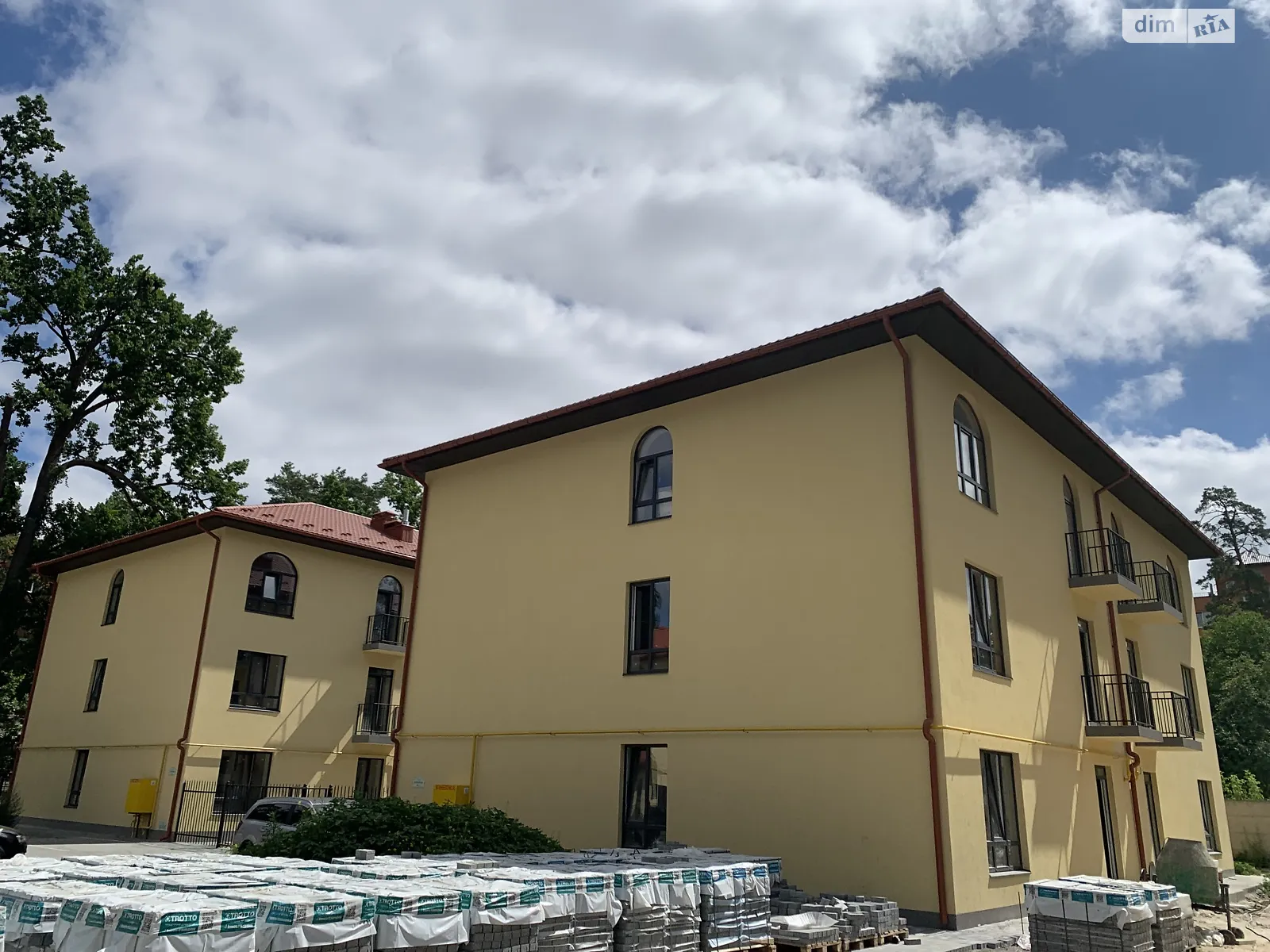 Продається 2-кімнатна квартира 49.5 кв. м у Ворзелі, вул. Лісова, 35/3 - фото 1