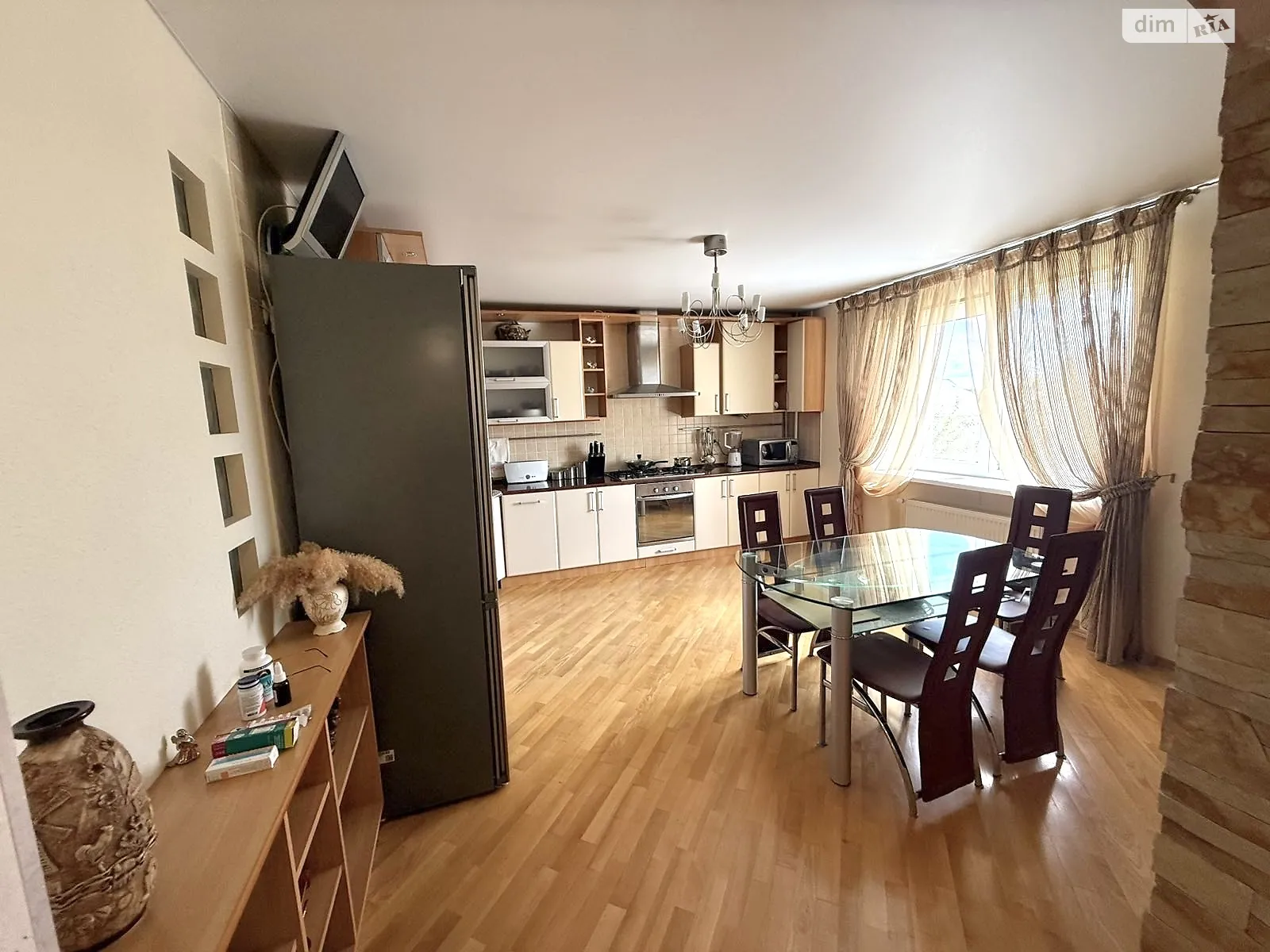 Продается 4-комнатная квартира 155.7 кв. м в Виннице, ул. Аграрная, 5 - фото 1