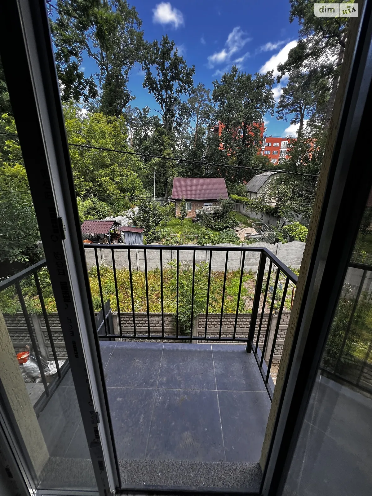 Продается 2-комнатная квартира 50 кв. м в Ворзеле, ул. Курортная, 69 - фото 1