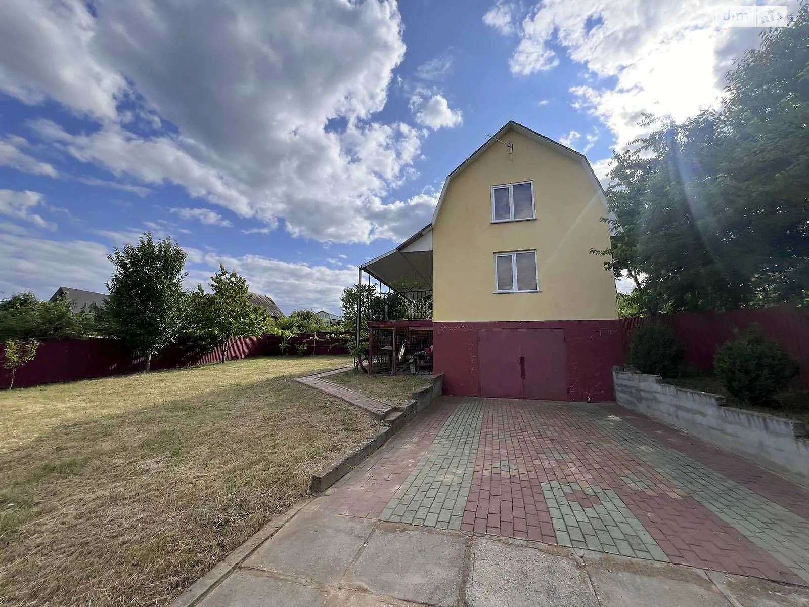 Продается дом на 2 этажа 72.5 кв. м с камином, цена: 65000 $ - фото 1