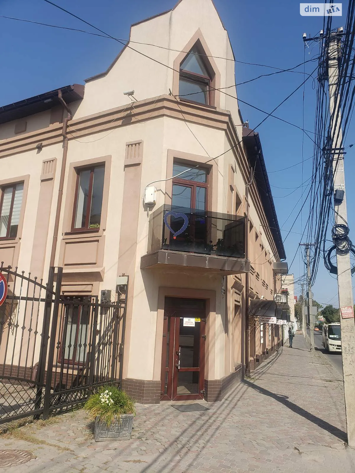 Здається в оренду офіс 22 кв. м в бізнес-центрі, цена: 7500 грн - фото 1