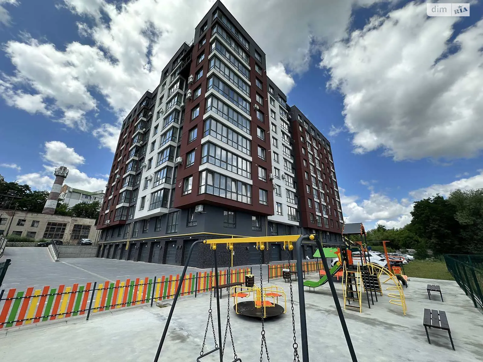 2-комнатная квартира 74 кв. м в Тернополе, пер. Кирпичный, 2 - фото 1