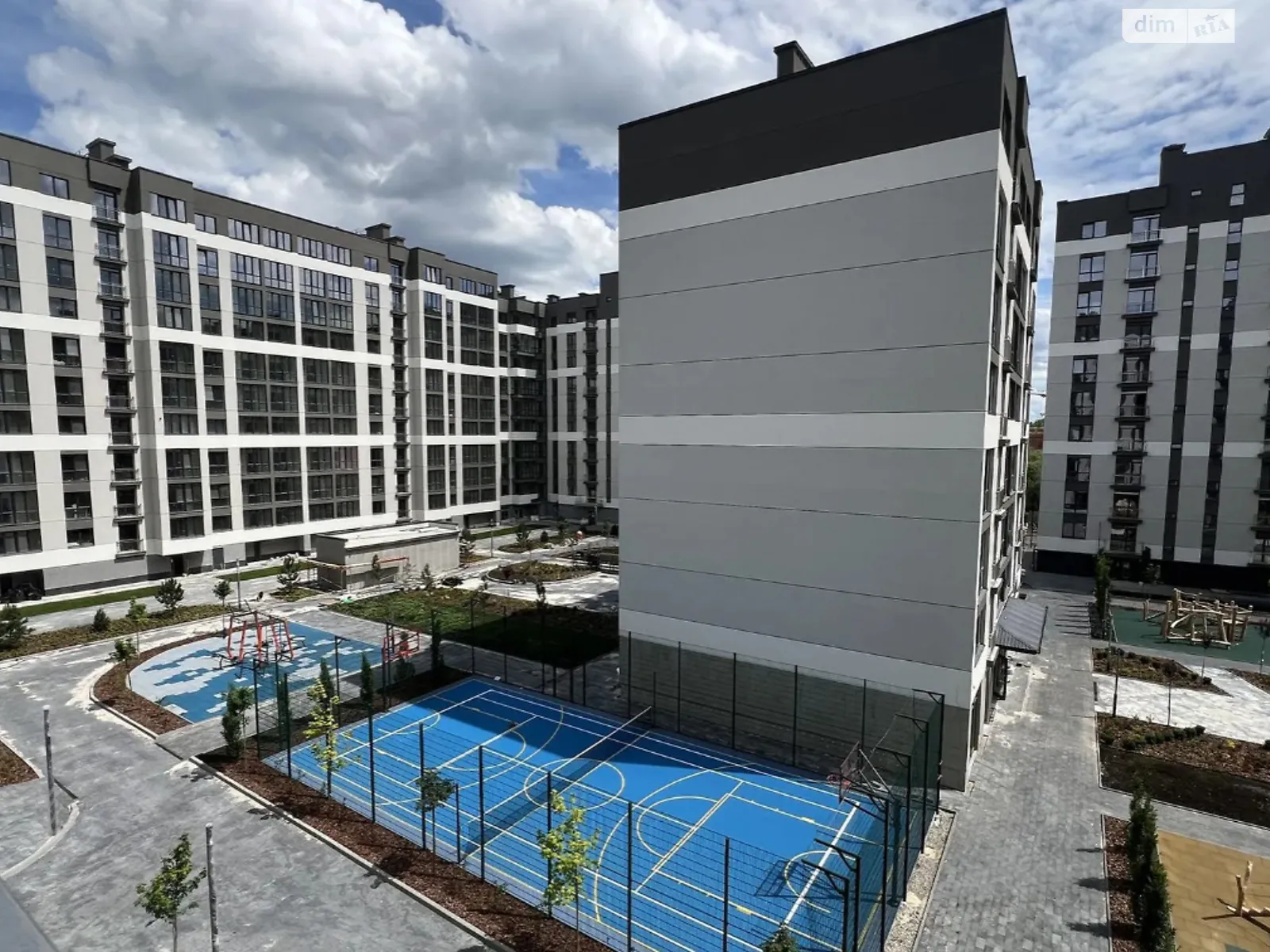 Продается 2-комнатная квартира 69.6 кв. м в Криховцах, ул. Довженко А. - фото 1