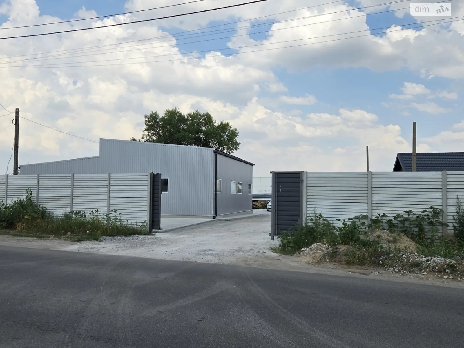 Продается объект сферы услуг 184 кв. м в 1-этажном здании, цена: 120000 $ - фото 1