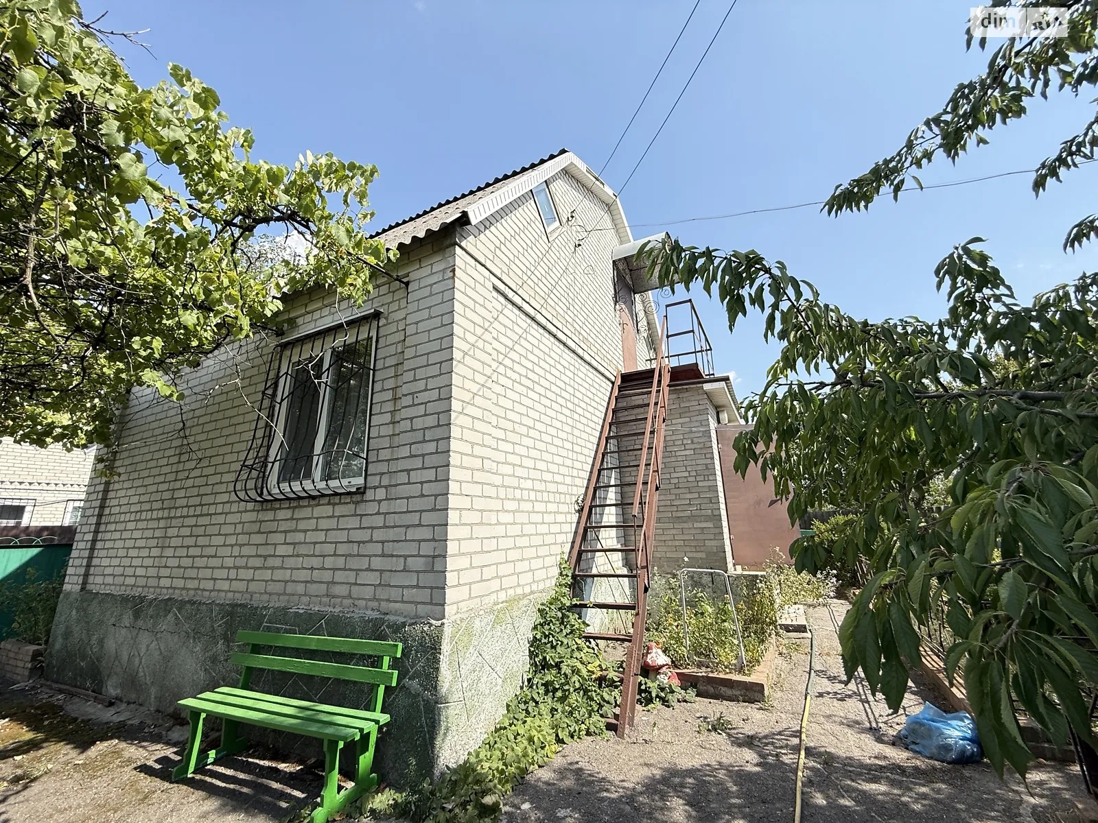 Продается дом на 2 этажа 80 кв. м с террасой, цена: 30000 $ - фото 1