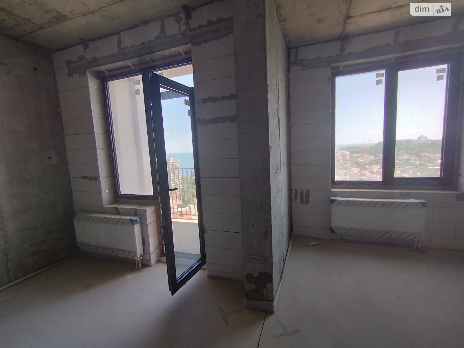 Продается 1-комнатная квартира 52.2 кв. м в Одессе, ул. Дача Ковалевского, 5А - фото 1