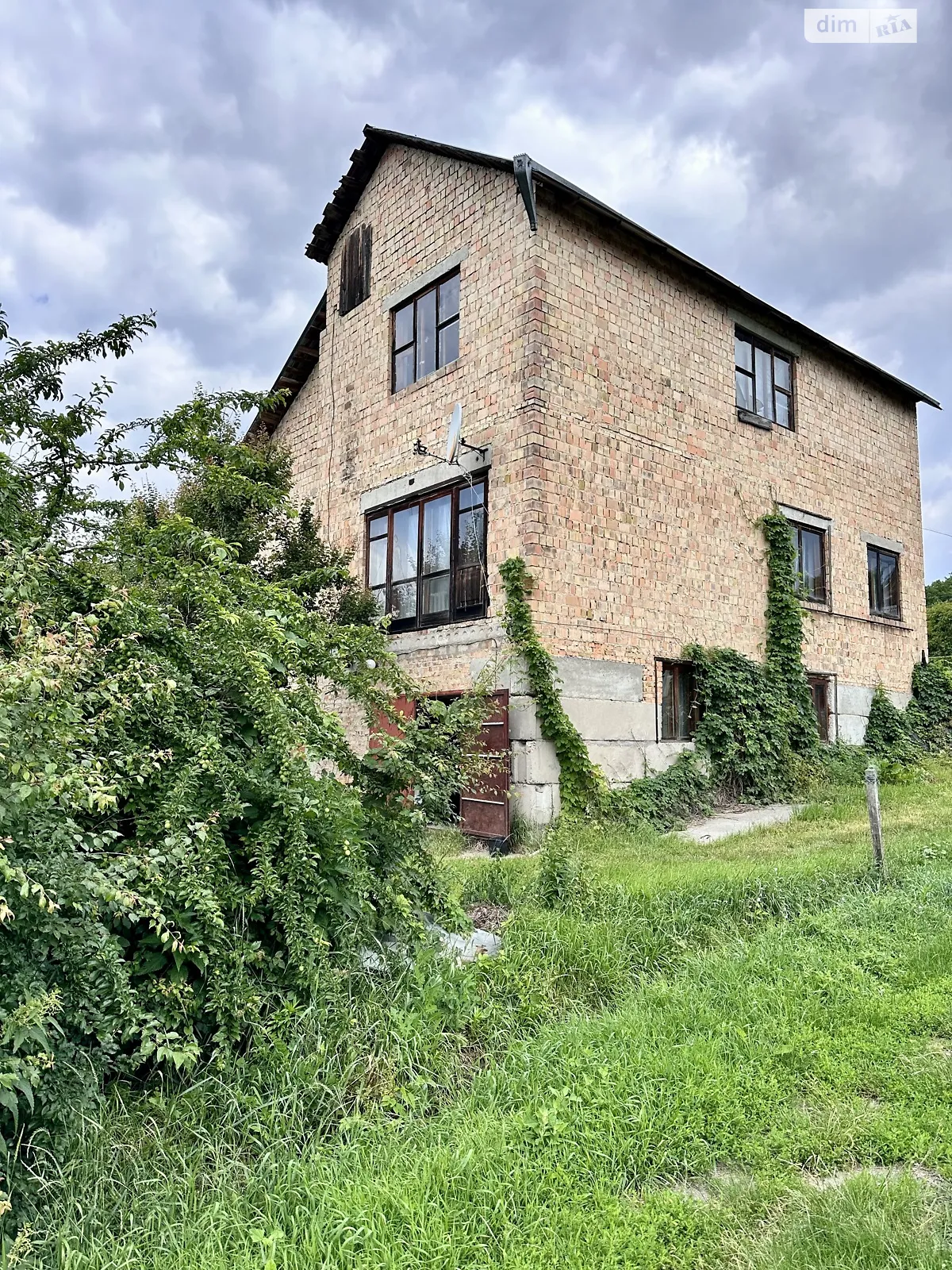 Продается дом на 2 этажа 286.3 кв. м с мебелью, цена: 130000 $ - фото 1