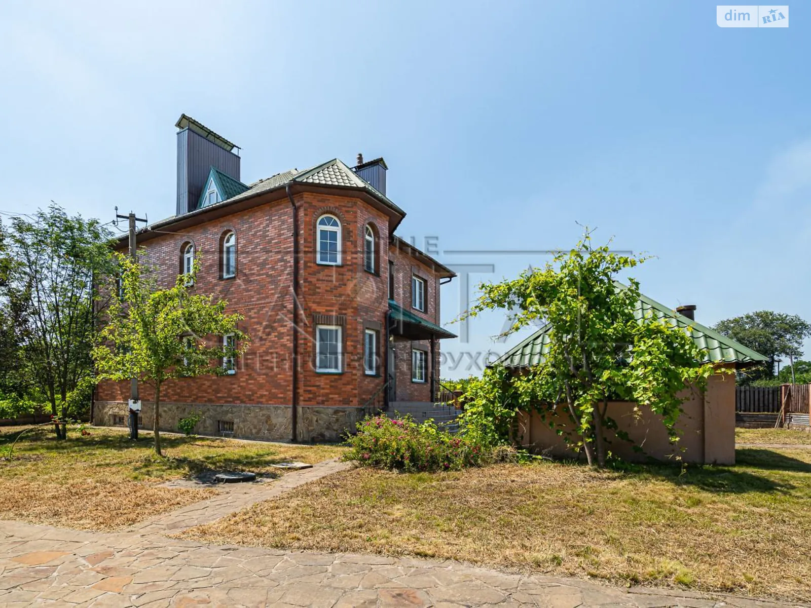 Продається будинок 3 поверховий 500 кв. м з верандою, цена: 280000 $ - фото 1